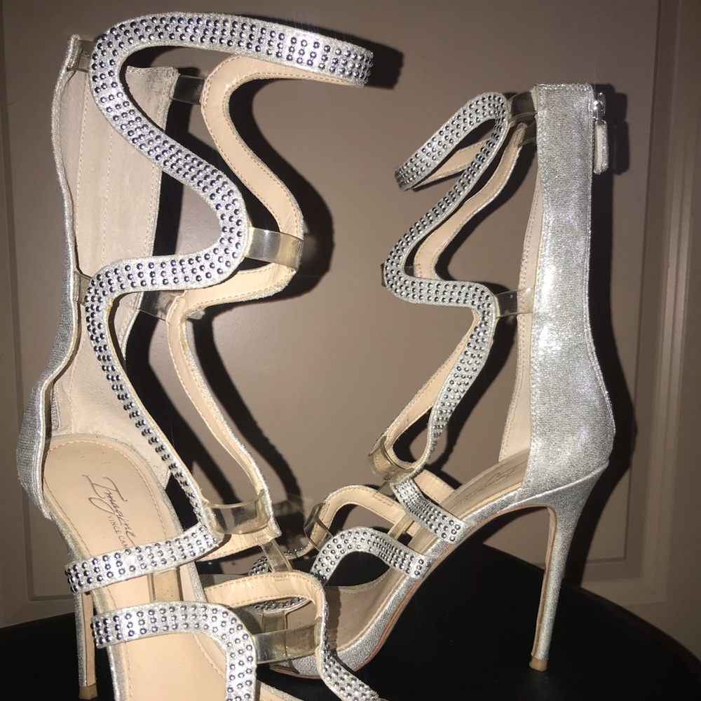 Heels - Picture 2 of 2
